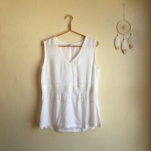 CAbi White embroidered sleeveless top